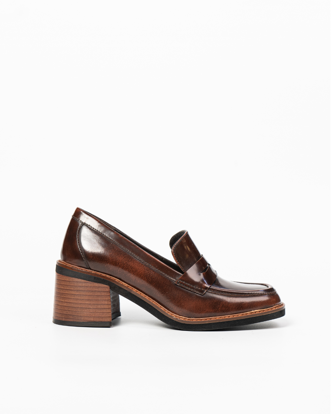 Loafer — original product photo on white